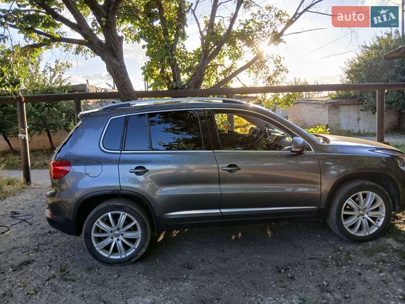 Внедорожник / Кроссовер Volkswagen Tiguan 2014 в Павлограде фото 64 Внедорожник / Кроссовер Volkswagen Tiguan 2014 в Павлограде