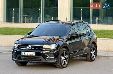 Внедорожник / Кроссовер Volkswagen Tiguan 2017 в Днепре