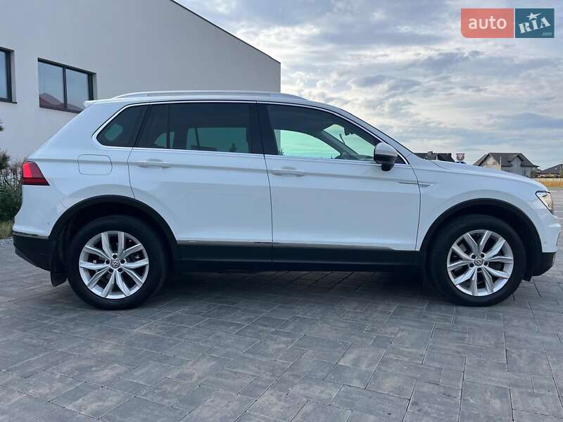 Позашляховик / Кросовер Volkswagen Tiguan 2016 в Луцьку