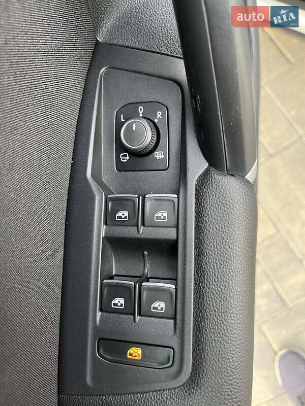 Позашляховик / Кросовер Volkswagen Tiguan 2016 в Луцьку