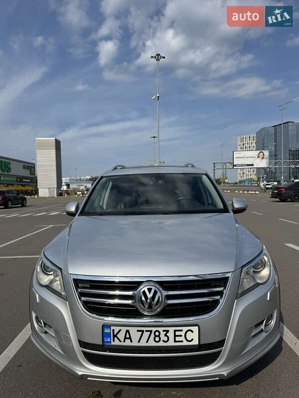 Внедорожник / Кроссовер Volkswagen Tiguan 2007 в Киеве