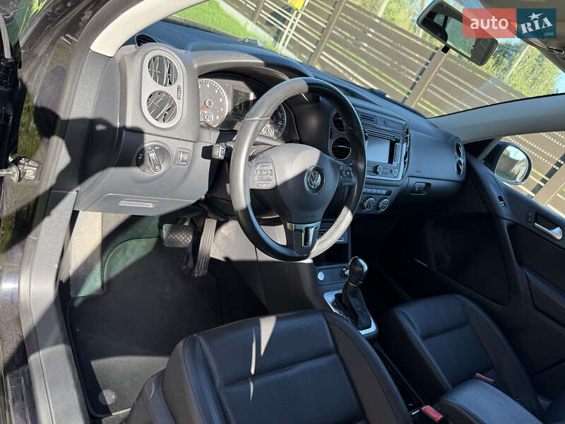Внедорожник / Кроссовер Volkswagen Tiguan 2015 в Львове фото 7 Внедорожник / Кроссовер Volkswagen Tiguan 2015 в Львове