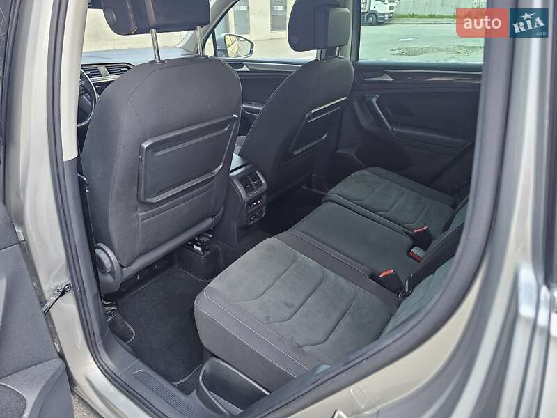 Внедорожник / Кроссовер Volkswagen Tiguan 2020 в Киеве