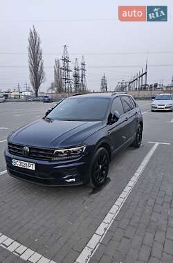 Внедорожник / Кроссовер Volkswagen Tiguan 2018 в Львове