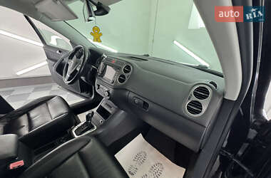 Внедорожник / Кроссовер Volkswagen Tiguan 2011 в 