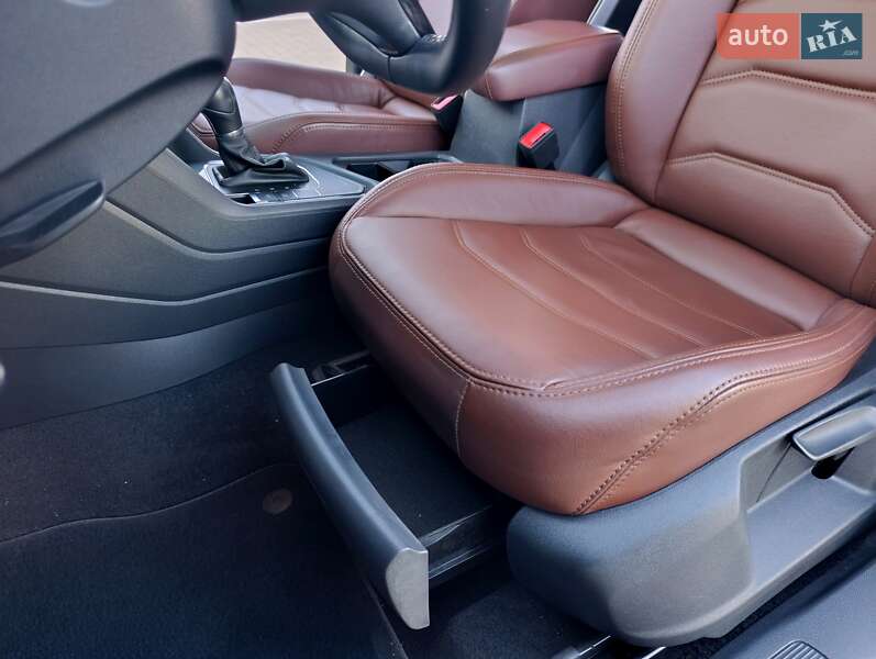 Внедорожник / Кроссовер Volkswagen Tiguan 2018 в Белой Церкви фото 42 Внедорожник / Кроссовер Volkswagen Tiguan 2018 в Белой Церкви