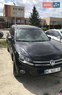 Внедорожник / Кроссовер Volkswagen Tiguan 2016 в Львове