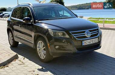 Внедорожник / Кроссовер Volkswagen Tiguan 2011 в Тернополе