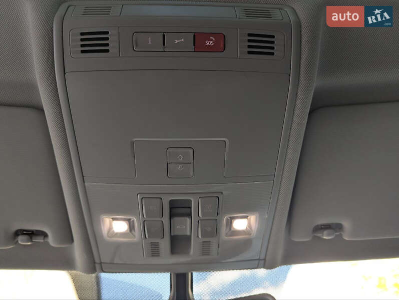 Внедорожник / Кроссовер Volkswagen Tiguan 2018 в Киеве фото 48 Внедорожник / Кроссовер Volkswagen Tiguan 2018 в Киеве