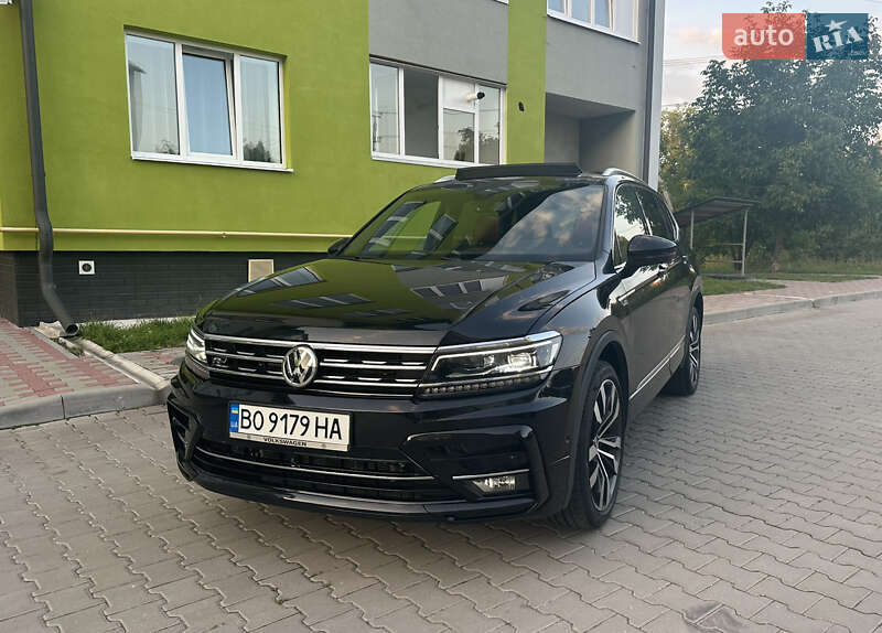 Внедорожник / Кроссовер Volkswagen Tiguan 2018 в Тернополе