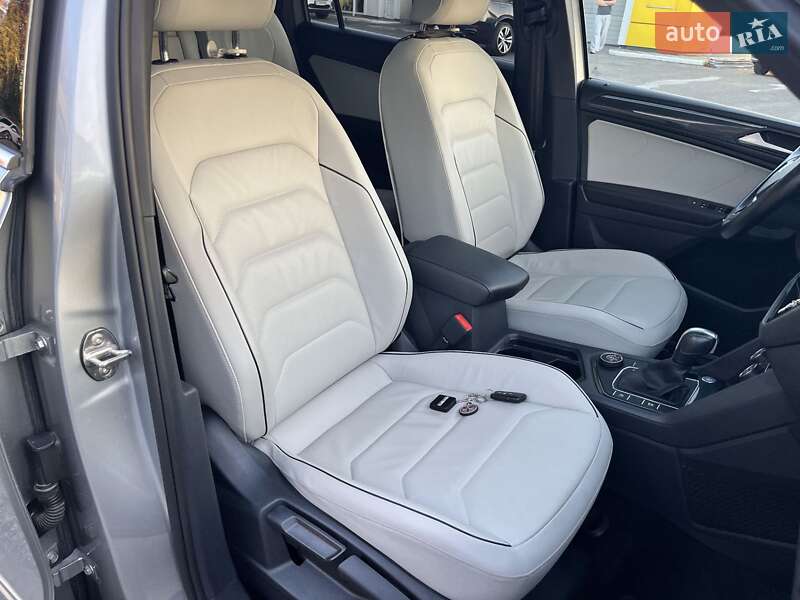 Позашляховик / Кросовер Volkswagen Tiguan 2020 в Києві