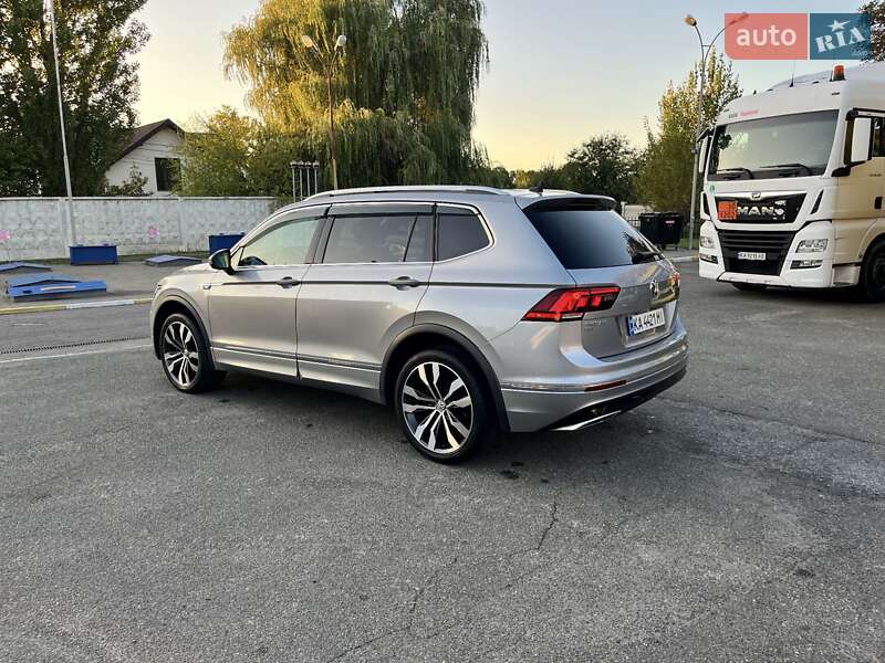 Позашляховик / Кросовер Volkswagen Tiguan 2020 в Києві