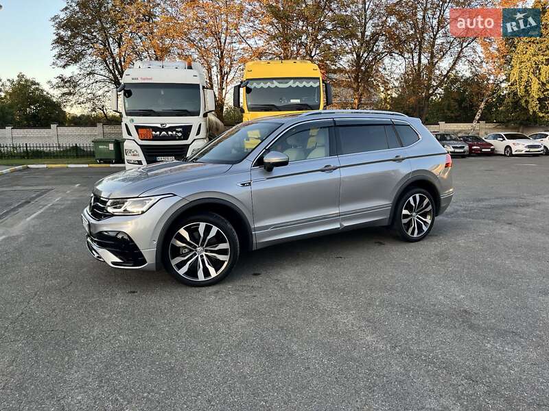 Позашляховик / Кросовер Volkswagen Tiguan 2020 в Києві