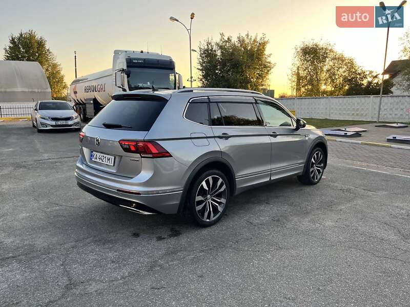 Позашляховик / Кросовер Volkswagen Tiguan 2020 в Києві