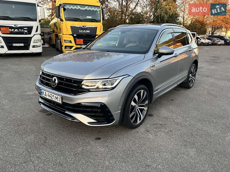 Позашляховик / Кросовер Volkswagen Tiguan 2020 в Києві