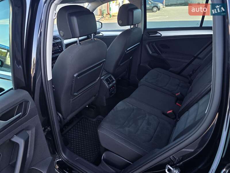 Внедорожник / Кроссовер Volkswagen Tiguan 2018 в Тернополе фото 20 Внедорожник / Кроссовер Volkswagen Tiguan 2018 в Тернополе