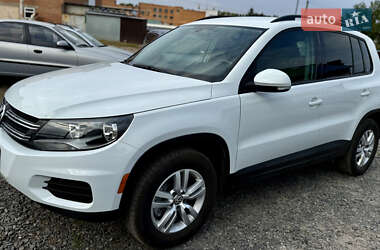 Внедорожник / Кроссовер Volkswagen Tiguan 2016 в Полтаве