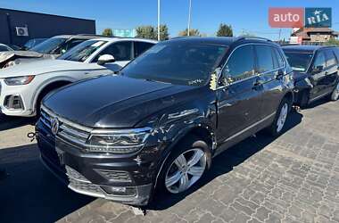 Позашляховик / Кросовер Volkswagen Tiguan 2020 в Львові