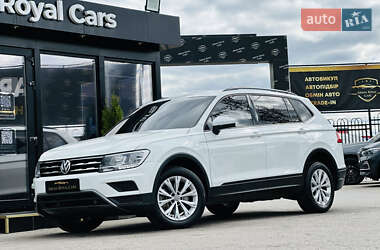 Внедорожник / Кроссовер Volkswagen Tiguan 2018 в Харькове