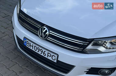 Внедорожник / Кроссовер Volkswagen Tiguan 2013 в 