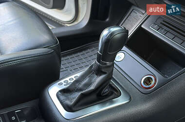 Внедорожник / Кроссовер Volkswagen Tiguan 2013 в 