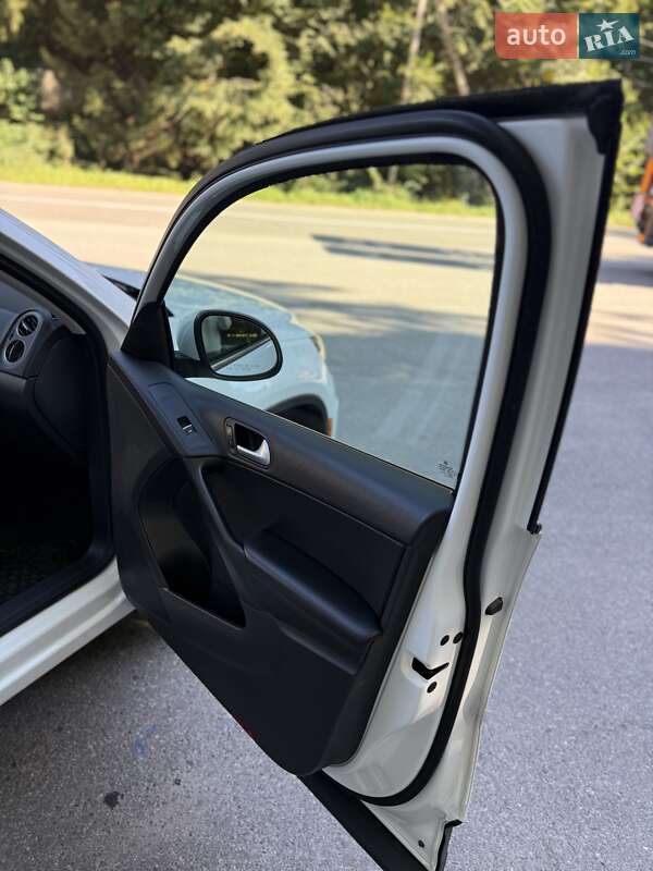 Внедорожник / Кроссовер Volkswagen Tiguan 2017 в Хмельнике фото 22 Внедорожник / Кроссовер Volkswagen Tiguan 2017 в Хмельнике