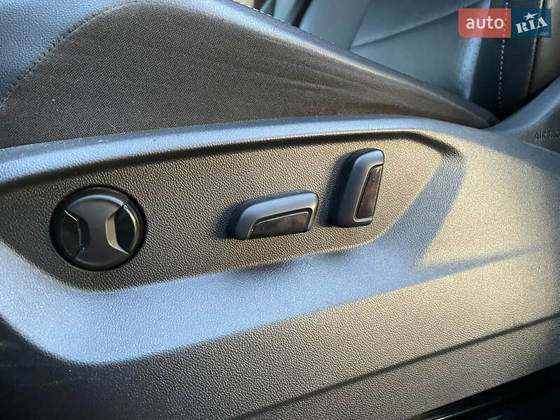 Внедорожник / Кроссовер Volkswagen Tiguan 2018 в Владимире