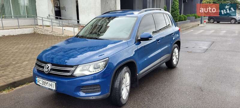 Внедорожник / Кроссовер Volkswagen Tiguan 2011 в Луцке