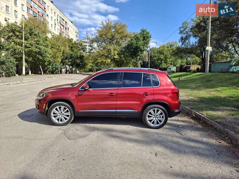 Внедорожник / Кроссовер Volkswagen Tiguan 2014 в Днепре фото 3 Внедорожник / Кроссовер Volkswagen Tiguan 2014 в Днепре