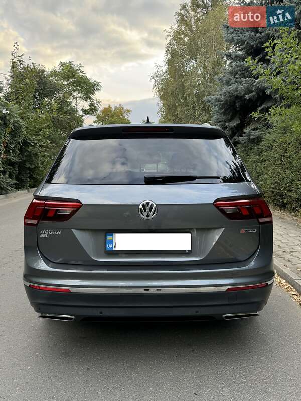 Внедорожник / Кроссовер Volkswagen Tiguan 2018 в Днепре фото 7 Внедорожник / Кроссовер Volkswagen Tiguan 2018 в Днепре