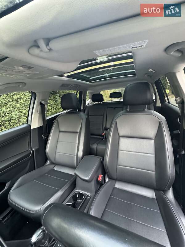 Внедорожник / Кроссовер Volkswagen Tiguan 2018 в Днепре фото 20 Внедорожник / Кроссовер Volkswagen Tiguan 2018 в Днепре
