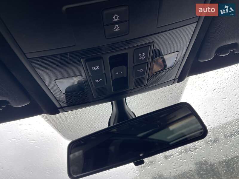 Позашляховик / Кросовер Volkswagen Tiguan 2017 в Львові