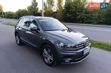 Внедорожник / Кроссовер Volkswagen Tiguan 2018 в Киеве