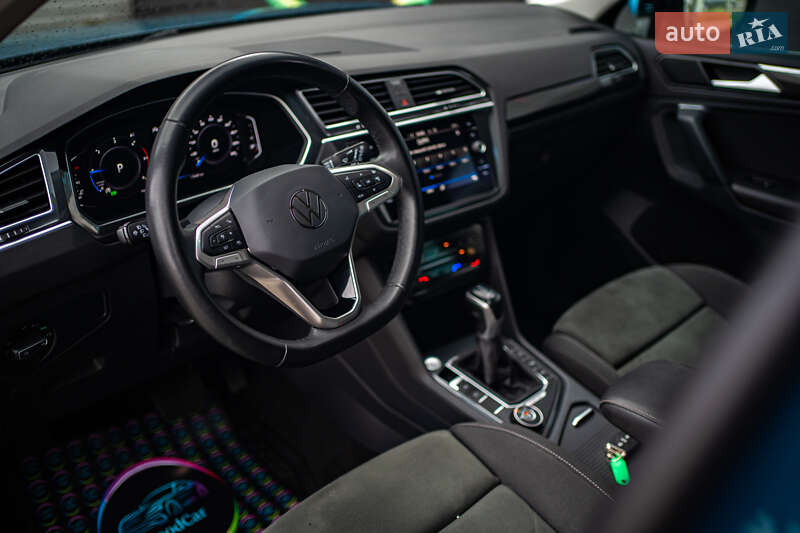 Внедорожник / Кроссовер Volkswagen Tiguan 2020 в Луцке фото 38 Внедорожник / Кроссовер Volkswagen Tiguan 2020 в Луцке