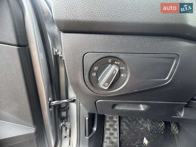 Внедорожник / Кроссовер Volkswagen Tiguan 2019 в Львове