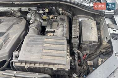 Внедорожник / Кроссовер Volkswagen Tiguan 2019 в 