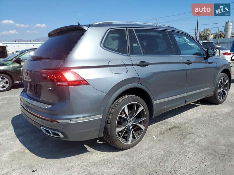 Внедорожник / Кроссовер Volkswagen Tiguan 2022 в Киеве