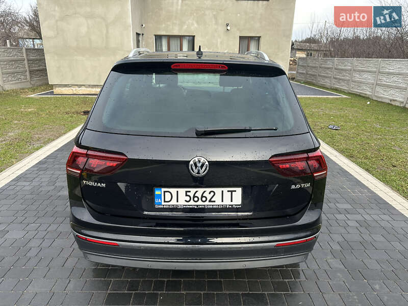 Внедорожник / Кроссовер Volkswagen Tiguan 2016 в Коростене