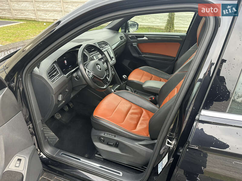 Внедорожник / Кроссовер Volkswagen Tiguan 2016 в Коростене