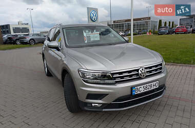 Внедорожник / Кроссовер Volkswagen Tiguan 2019 в Львове