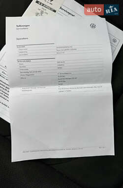 Позашляховик / Кросовер Volkswagen Tiguan 2016 в 