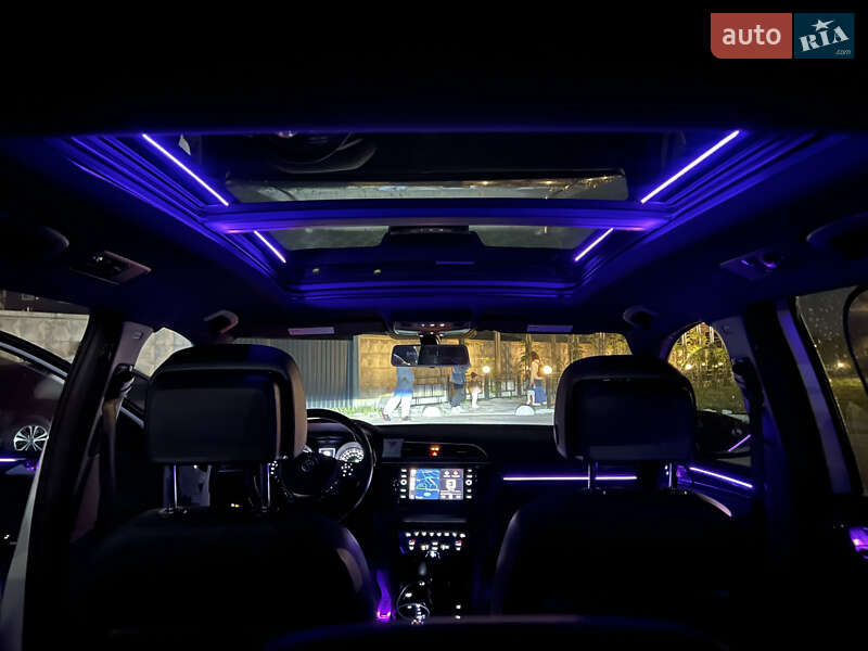 Внедорожник / Кроссовер Volkswagen Tiguan 2021 в Киеве