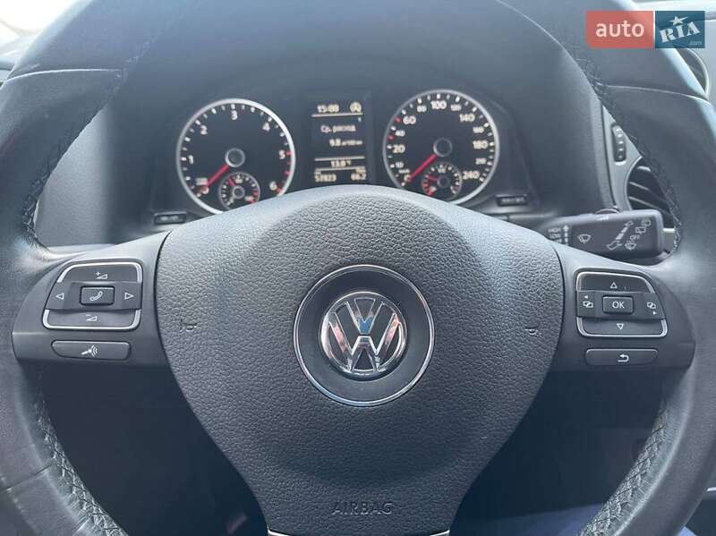 Внедорожник / Кроссовер Volkswagen Tiguan 2014 в Львове
