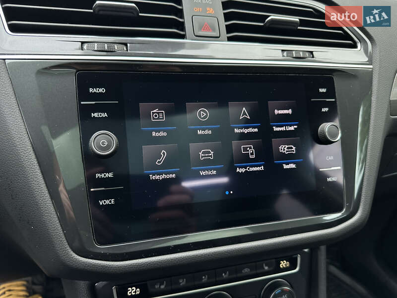 Внедорожник / Кроссовер Volkswagen Tiguan 2019 в Одессе