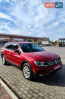 Внедорожник / Кроссовер Volkswagen Tiguan 2018 в Кривом Роге