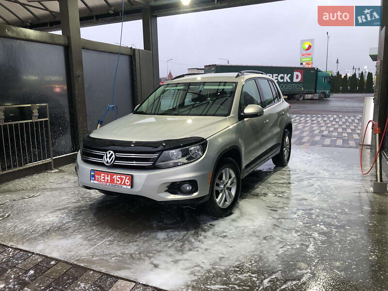 Внедорожник / Кроссовер Volkswagen Tiguan 2015 в Львове