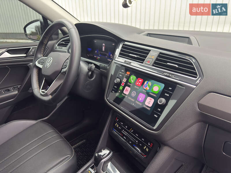 Внедорожник / Кроссовер Volkswagen Tiguan 2023 в Черновцах