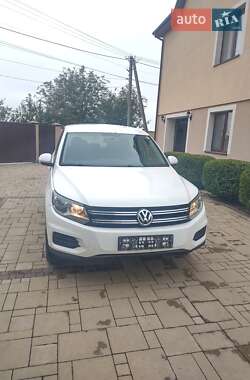 Внедорожник / Кроссовер Volkswagen Tiguan 2012 в Львове
