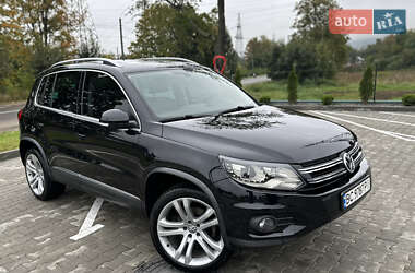 Внедорожник / Кроссовер Volkswagen Tiguan 2012 в Старом Самборе