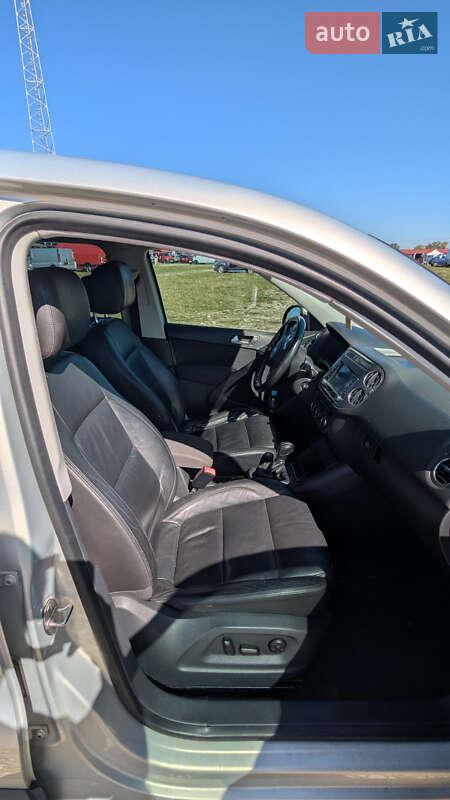 Внедорожник / Кроссовер Volkswagen Tiguan 2012 в Ивано-Франковске